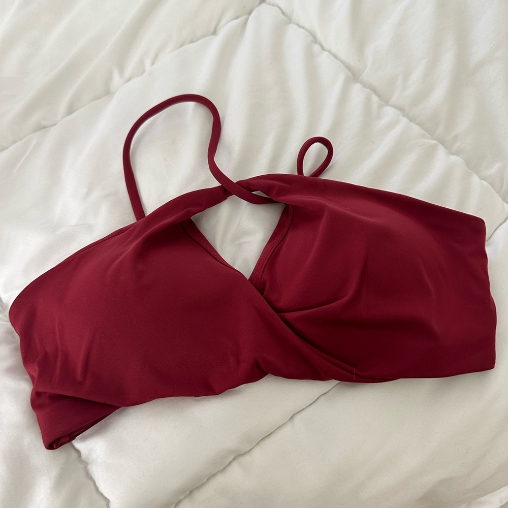 Ivory Active sports bra